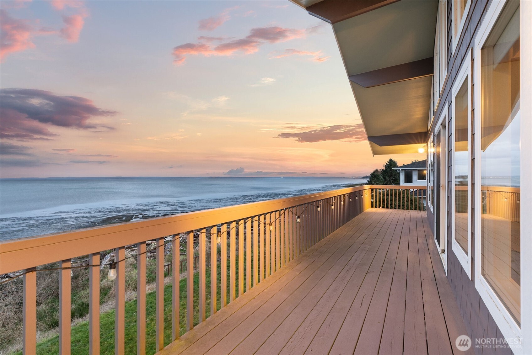 138 Sunrise Avenue SE Ocean Shores WA 98569