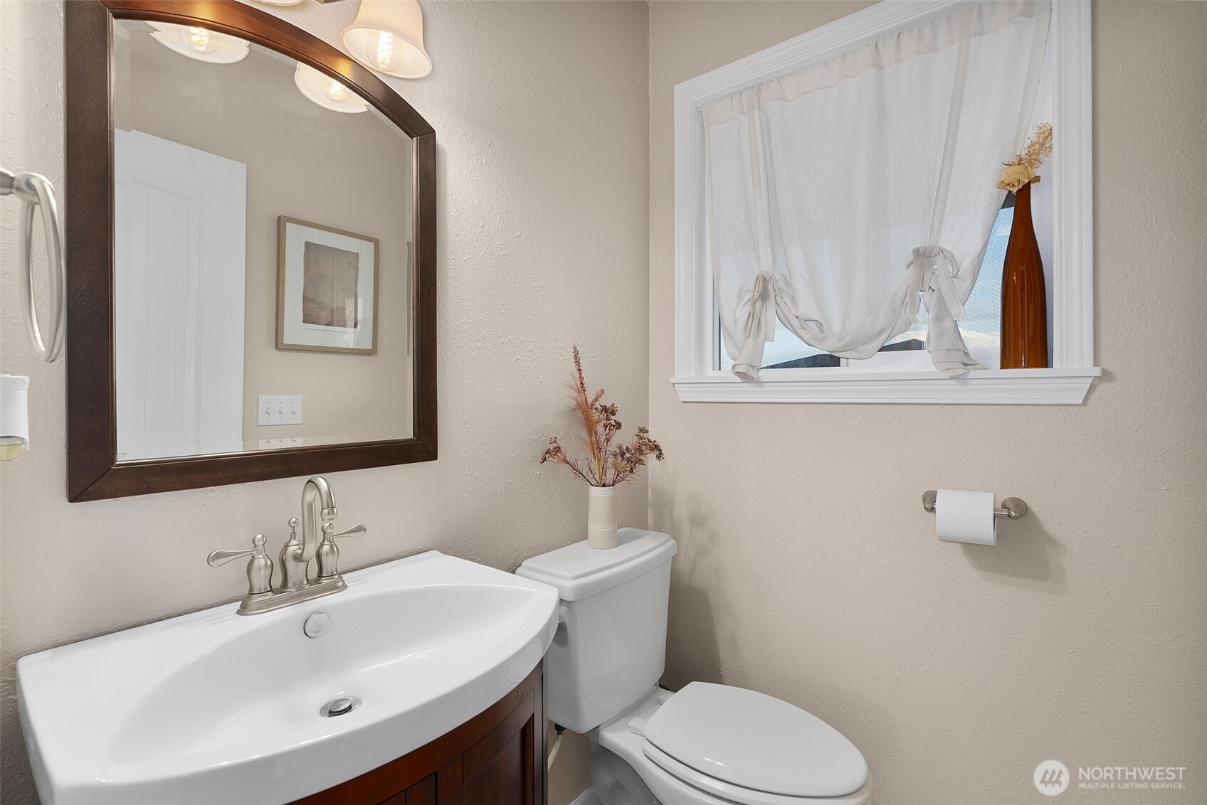 138 Sunrise Avenue SE Ocean Shores WA 98569