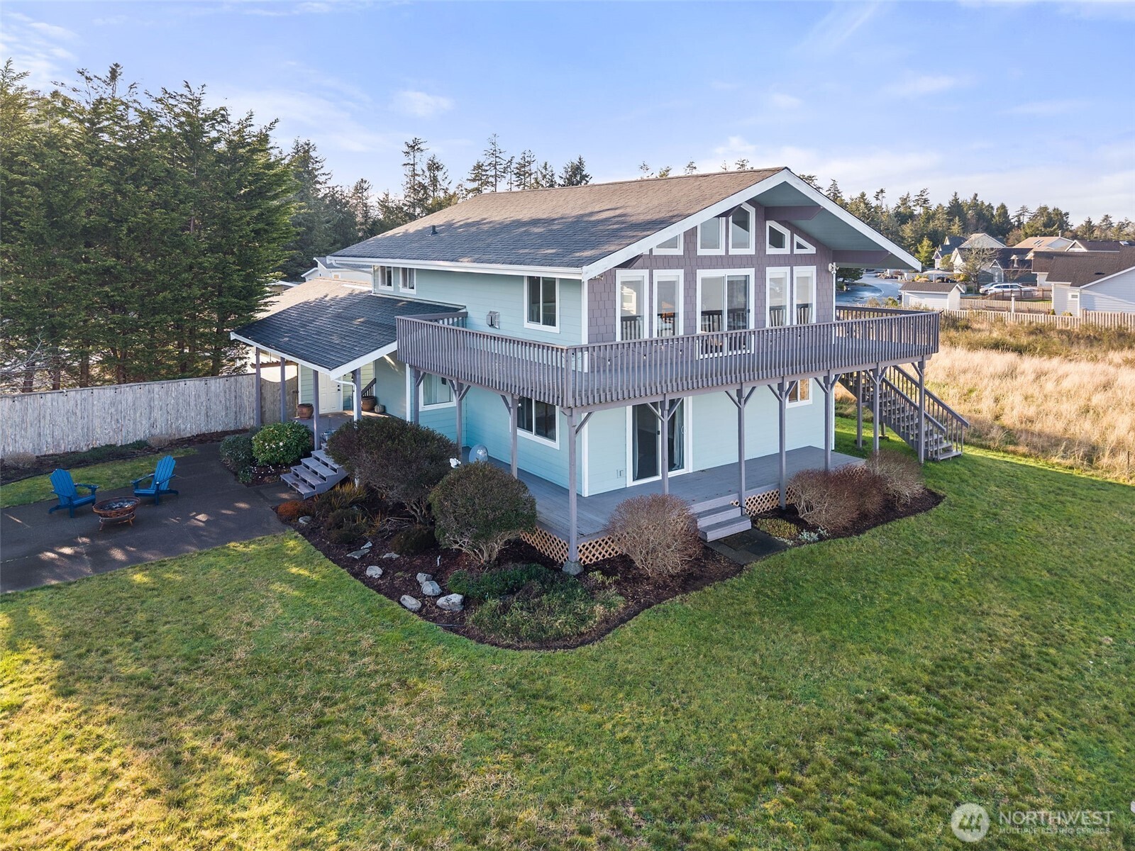 138 Sunrise Avenue SE Ocean Shores WA 98569