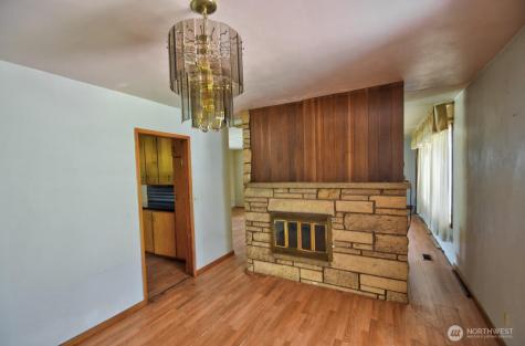 102 E Adams Avenue Morton WA 98356