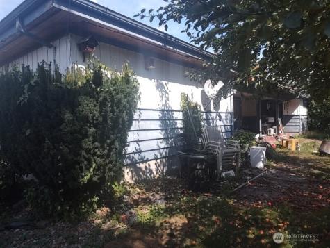 102 E Adams Avenue Morton WA 98356