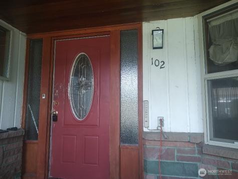 102 E Adams Avenue Morton WA 98356