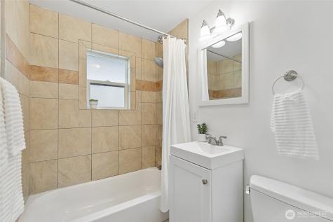 6325 42nd Avenue SW Seattle WA 98136