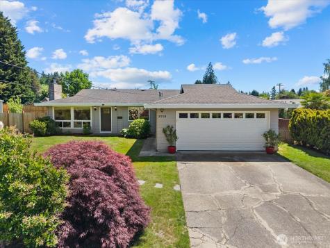 3715 NE 10th Court Renton WA 98056