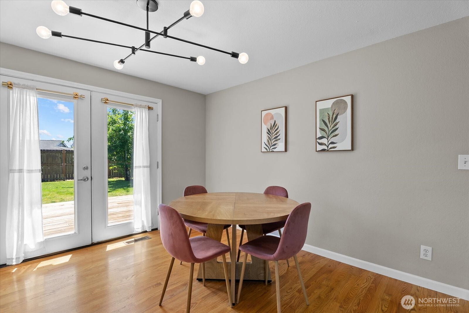 3715 NE 10th Court Renton WA 98056