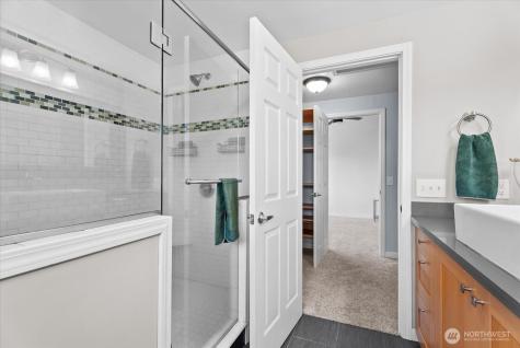 3715 NE 10th Court Renton WA 98056