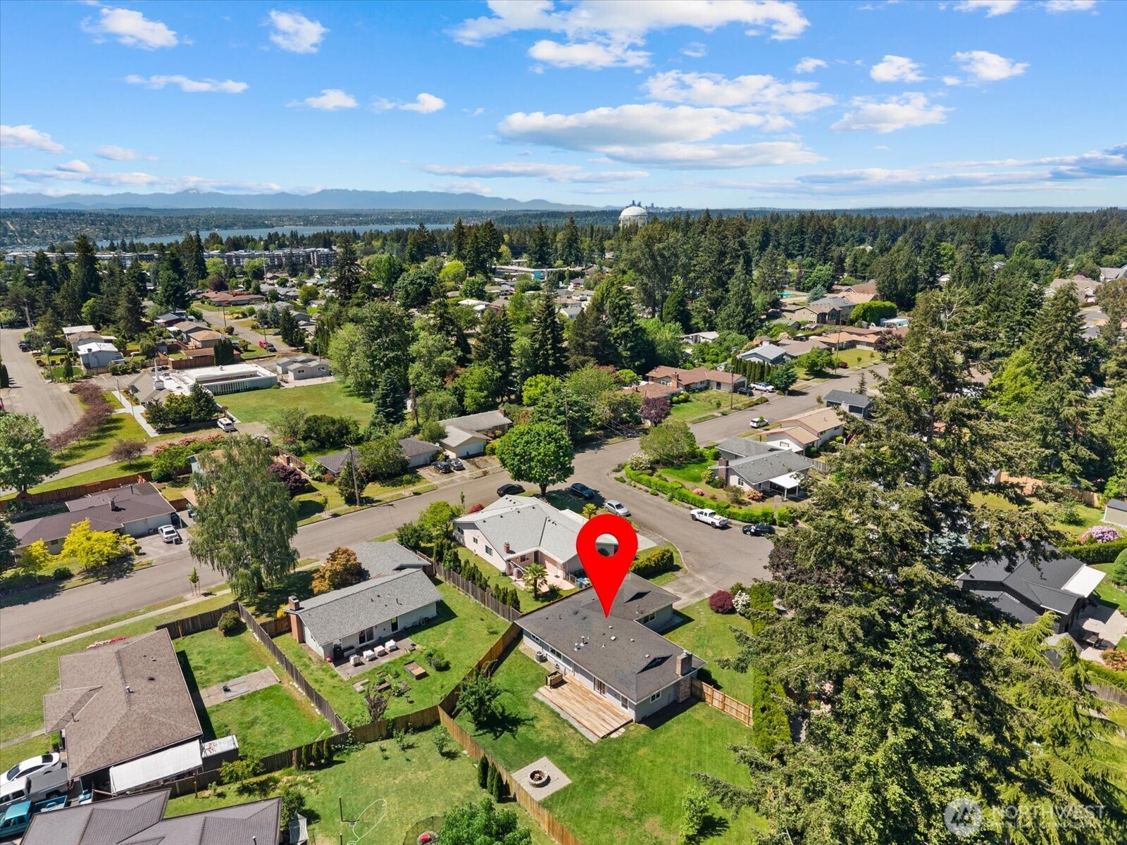 3715 NE 10th Court Renton WA 98056
