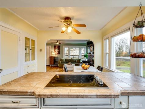1510 Kinnear Street Kelso WA 98626