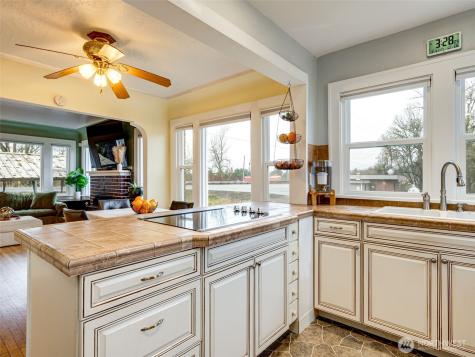 1510 Kinnear Street Kelso WA 98626