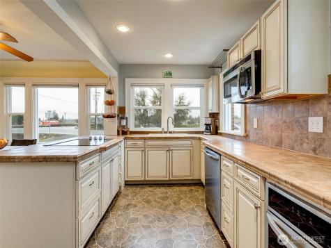 1510 Kinnear Street Kelso WA 98626