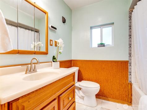 1510 Kinnear Street Kelso WA 98626