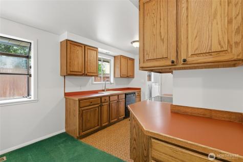 1013 NE 126th Street Seattle WA 98125