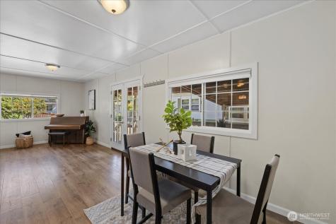 7301 175th Street Kenmore WA 98028