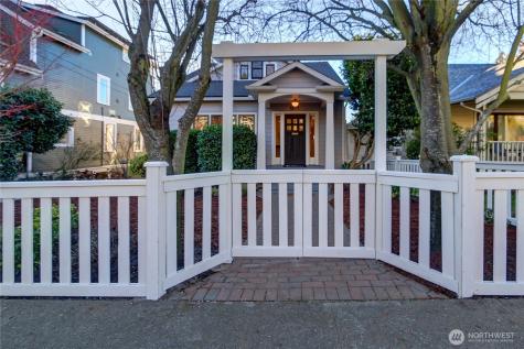 1611 10th Avenue W Seattle WA 98119