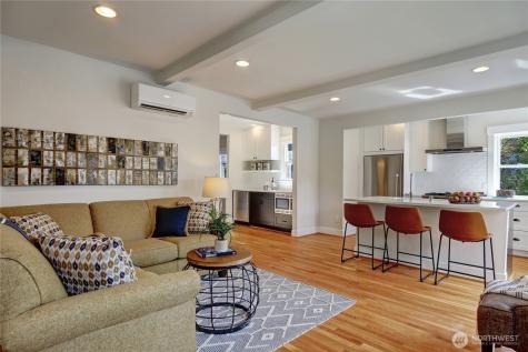 1611 10th Avenue W Seattle WA 98119