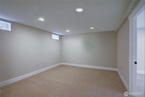 1611 10th Avenue W Seattle WA 98119