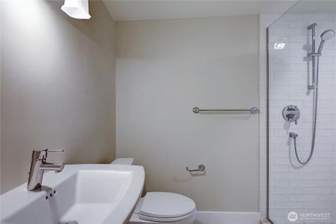 1611 10th Avenue W Seattle WA 98119