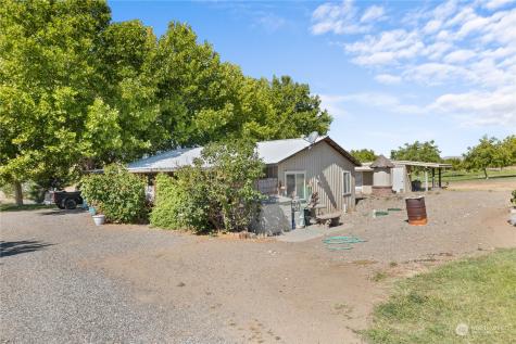 19946 E Desert Aire Drive SW Mattawa WA 99349