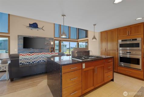 1505 Wild Rose Lane Westport WA 98595