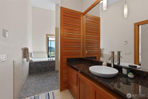 1505 Wild Rose Lane Westport WA 98595