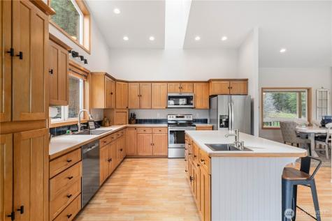 1395 Mission Creek Cashmere WA 98815