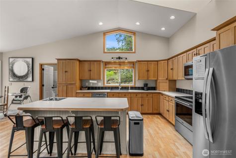 1395 Mission Creek Cashmere WA 98815