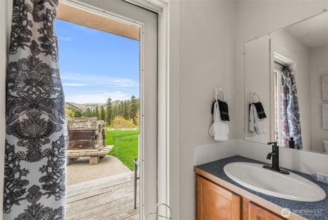1395 Mission Creek Cashmere WA 98815