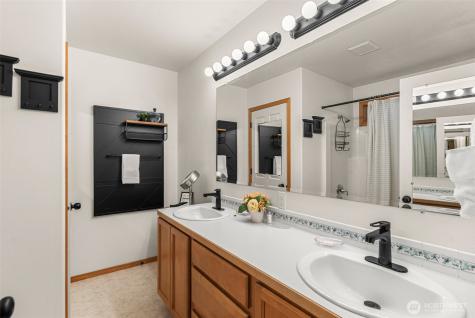 1395 Mission Creek Cashmere WA 98815