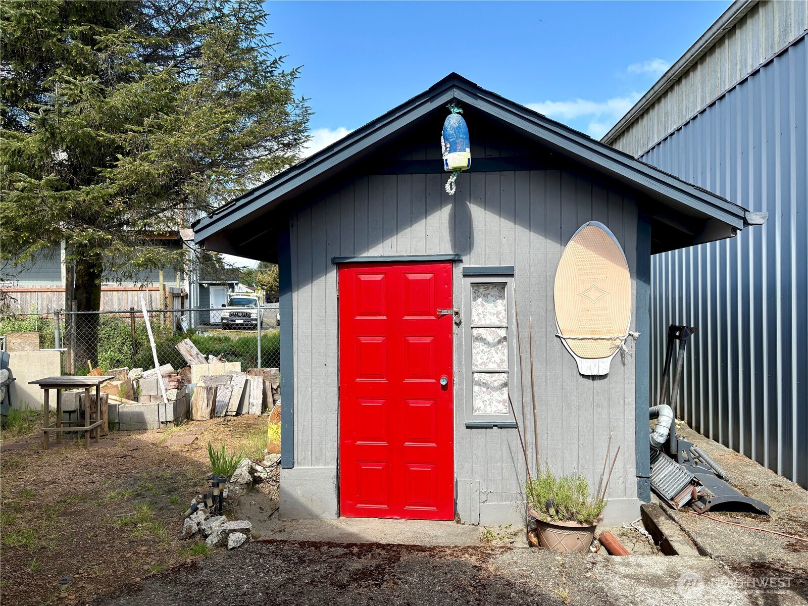 105 Victoria Loop NE Ocean Shores WA 98520