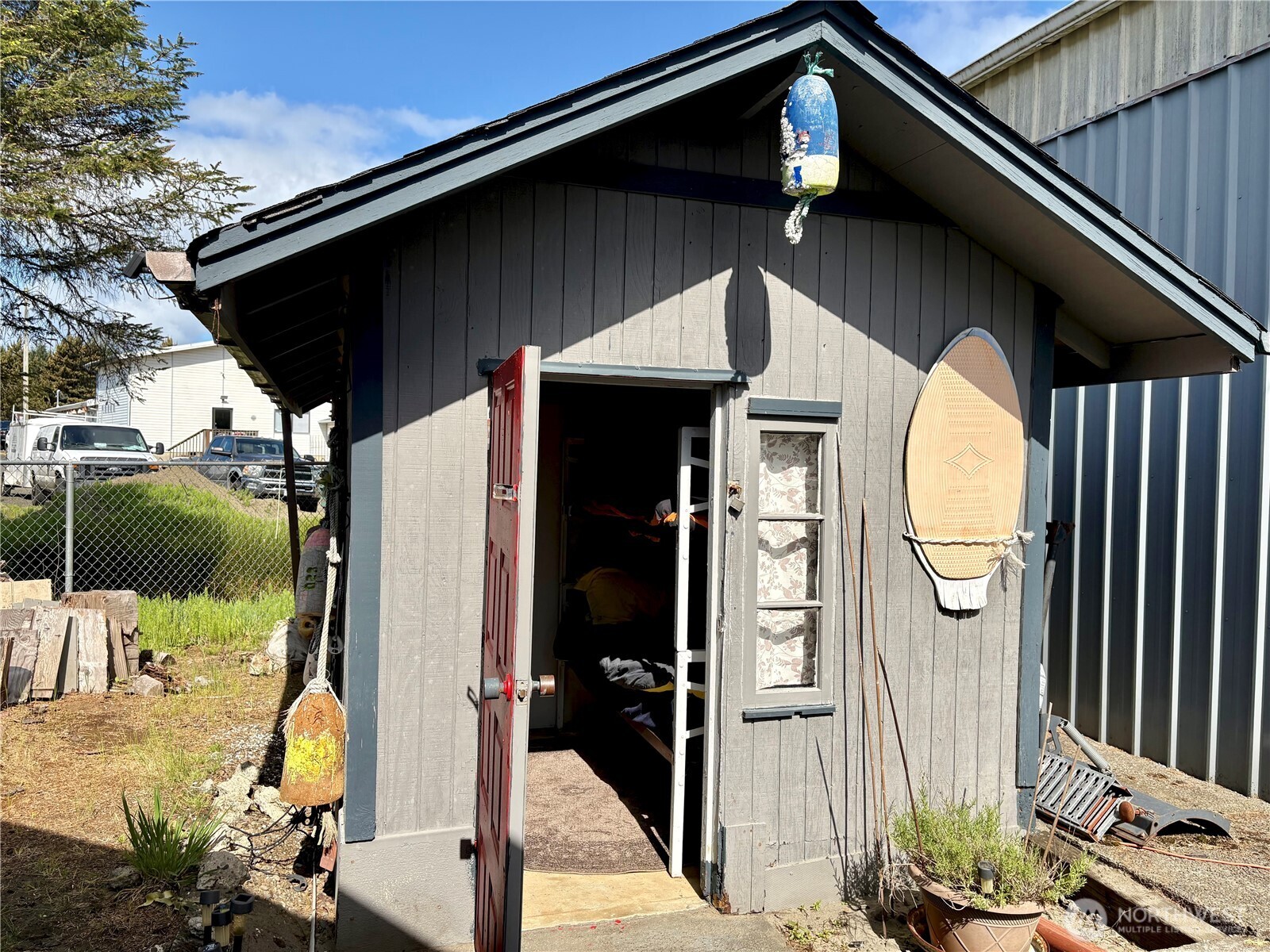 105 Victoria Loop NE Ocean Shores WA 98520
