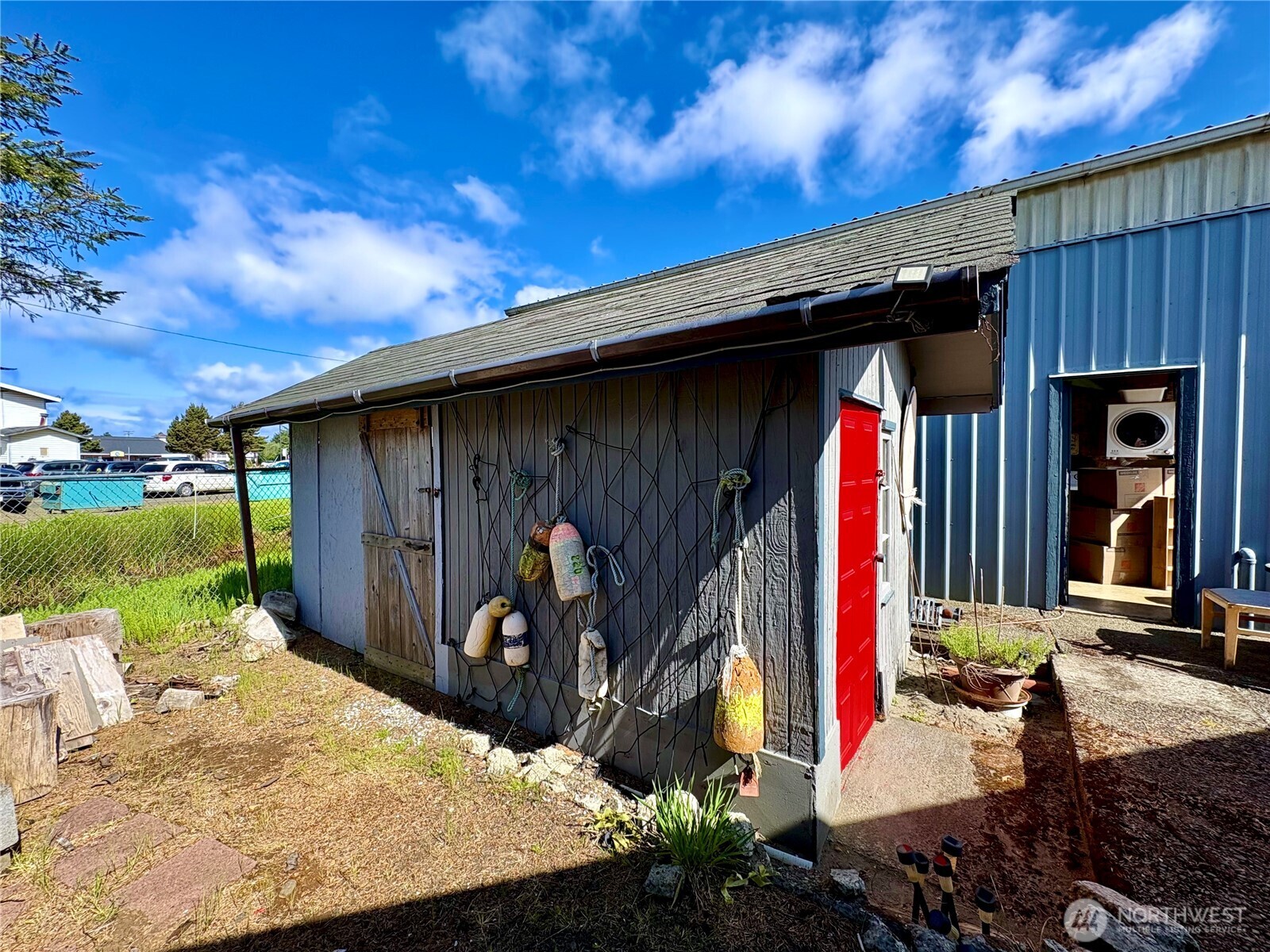 105 Victoria Loop NE Ocean Shores WA 98520