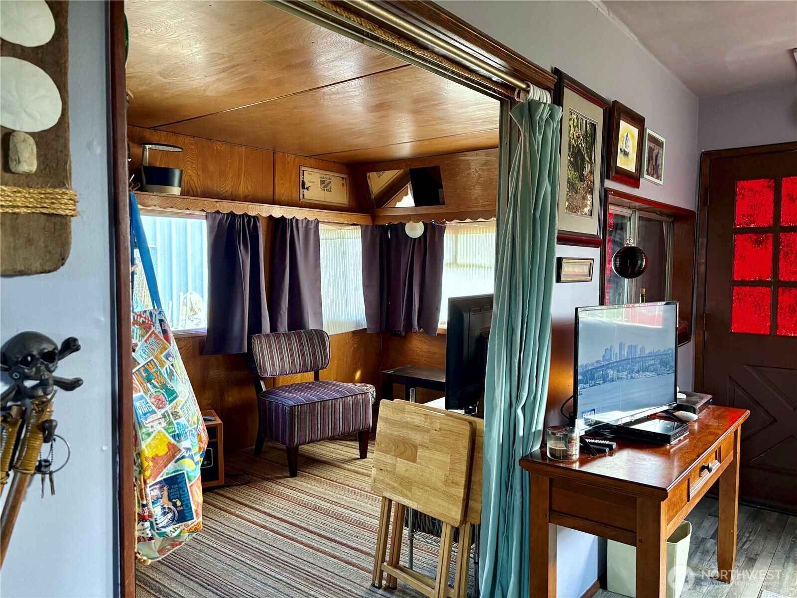 105 Victoria Loop NE Ocean Shores WA 98520