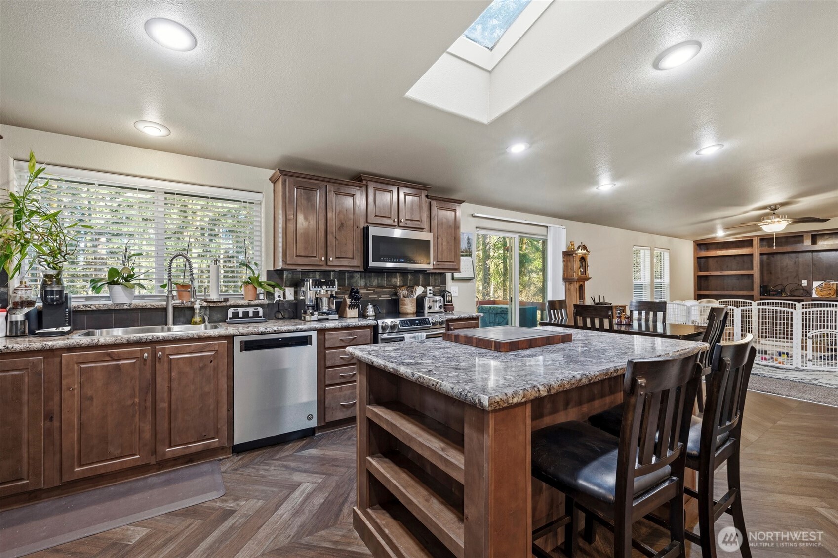 371 Sunset Drive Oak Harbor WA 98277