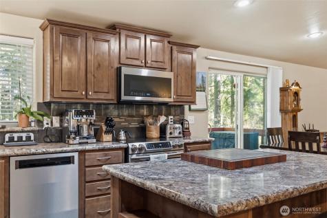 371 Sunset Drive Oak Harbor WA 98277