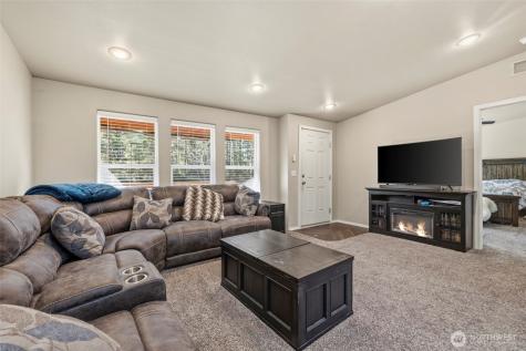 371 Sunset Drive Oak Harbor WA 98277