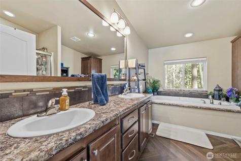 371 Sunset Drive Oak Harbor WA 98277