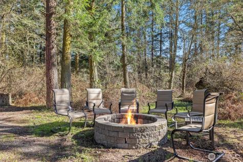 371 Sunset Drive Oak Harbor WA 98277