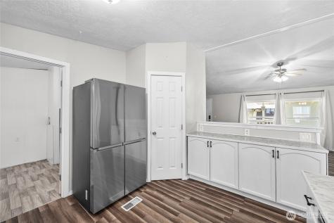 8807 226th Street E Graham WA 98338