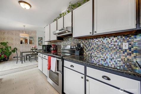 1420 Mcpherson Street Port Townsend WA 98368