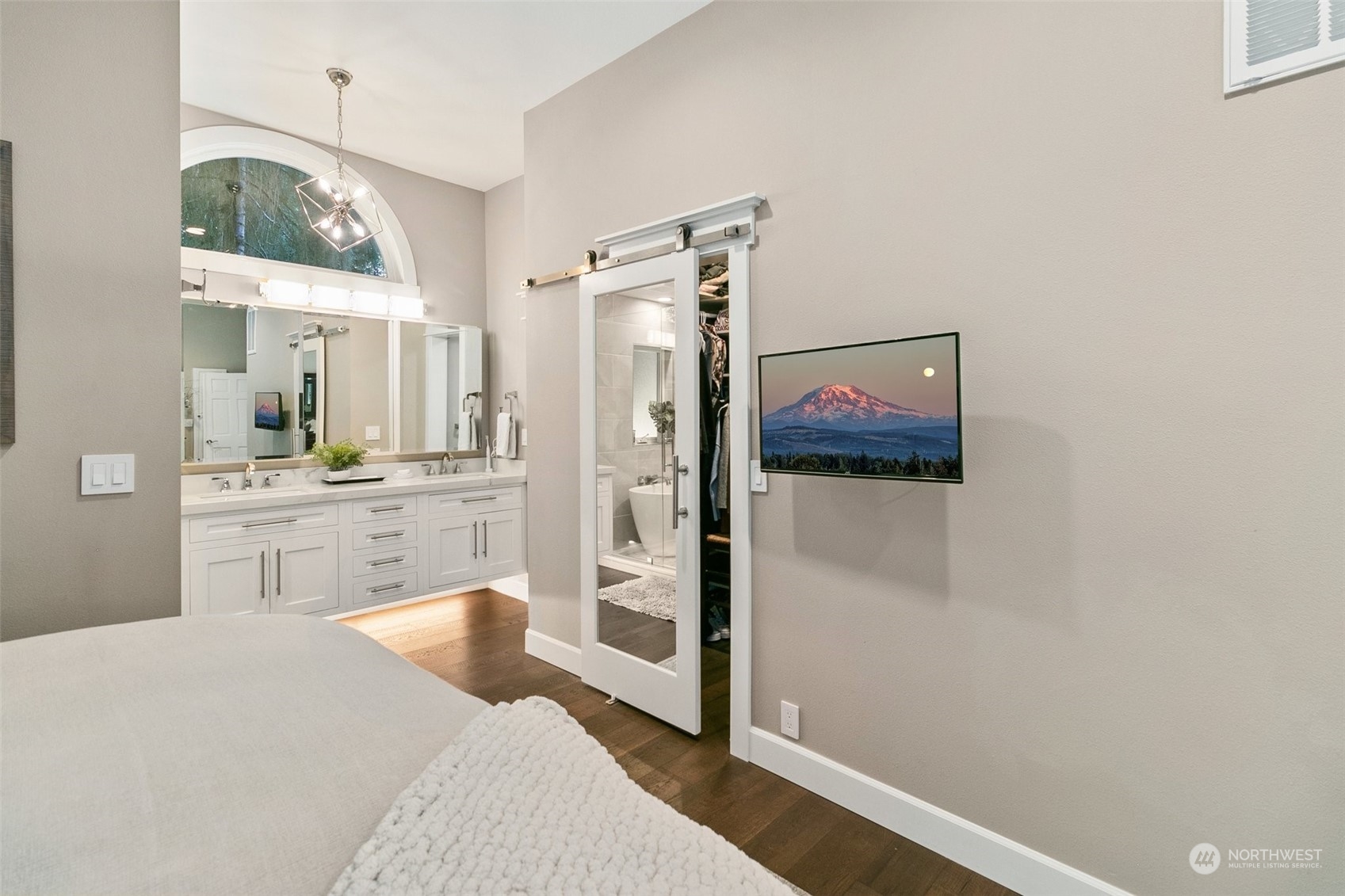 11512 Clear Lake North Road E Eatonville WA 98328