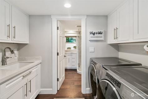 11512 Clear Lake North Road E Eatonville WA 98328