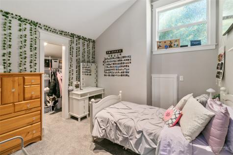 11512 Clear Lake North Road E Eatonville WA 98328
