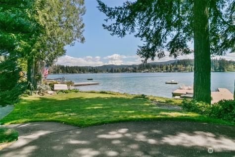 11512 Clear Lake North Road E Eatonville WA 98328