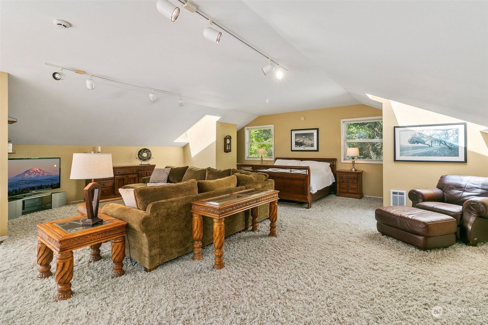 11512 Clear Lake North Road E Eatonville WA 98328