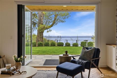 20201 Marine View Drive SW Normandy Park WA 98166