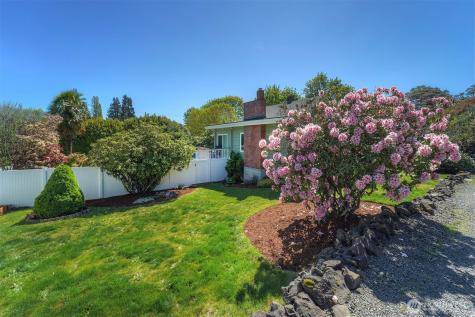 1112 N Cambrian Avenue Bremerton WA 98312