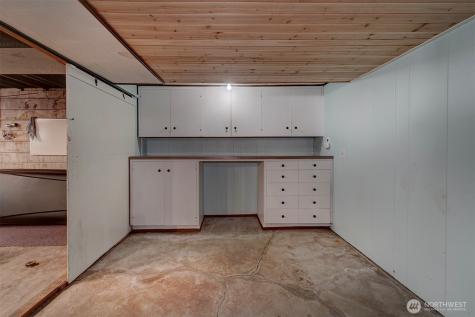 1112 N Cambrian Avenue Bremerton WA 98312