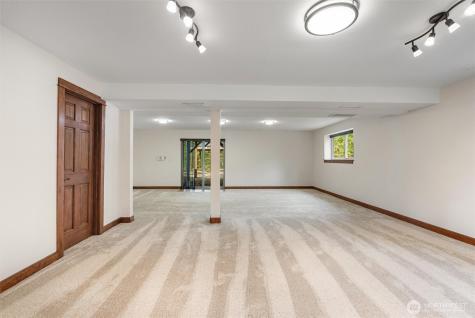 27422 SE 236th Street Maple Valley WA 98038