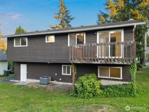 7838 NE 146th Street Kenmore WA 98028