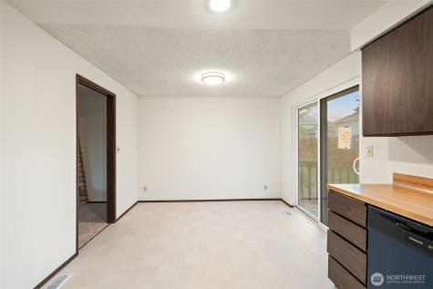 7838 NE 146th Street Kenmore WA 98028